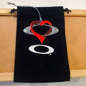 Oakley Serialized Heart Ellipse Ornament 2020 ❤️